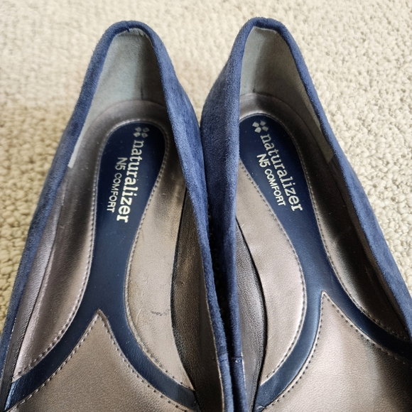 Naturalizer Shoes Mitzy Slip On Flats Blue Suede Round Toe Work Wear Size 7 Wide - Picture 8 of 12